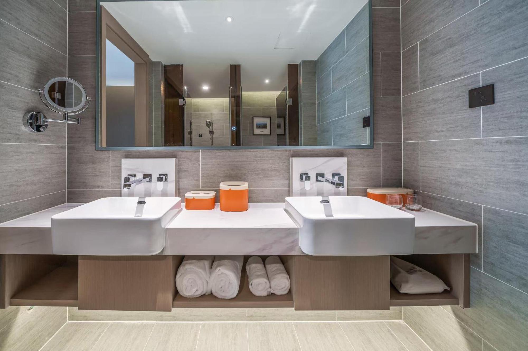 Atour Hotel Luzhou Bubugao New World Exterior foto